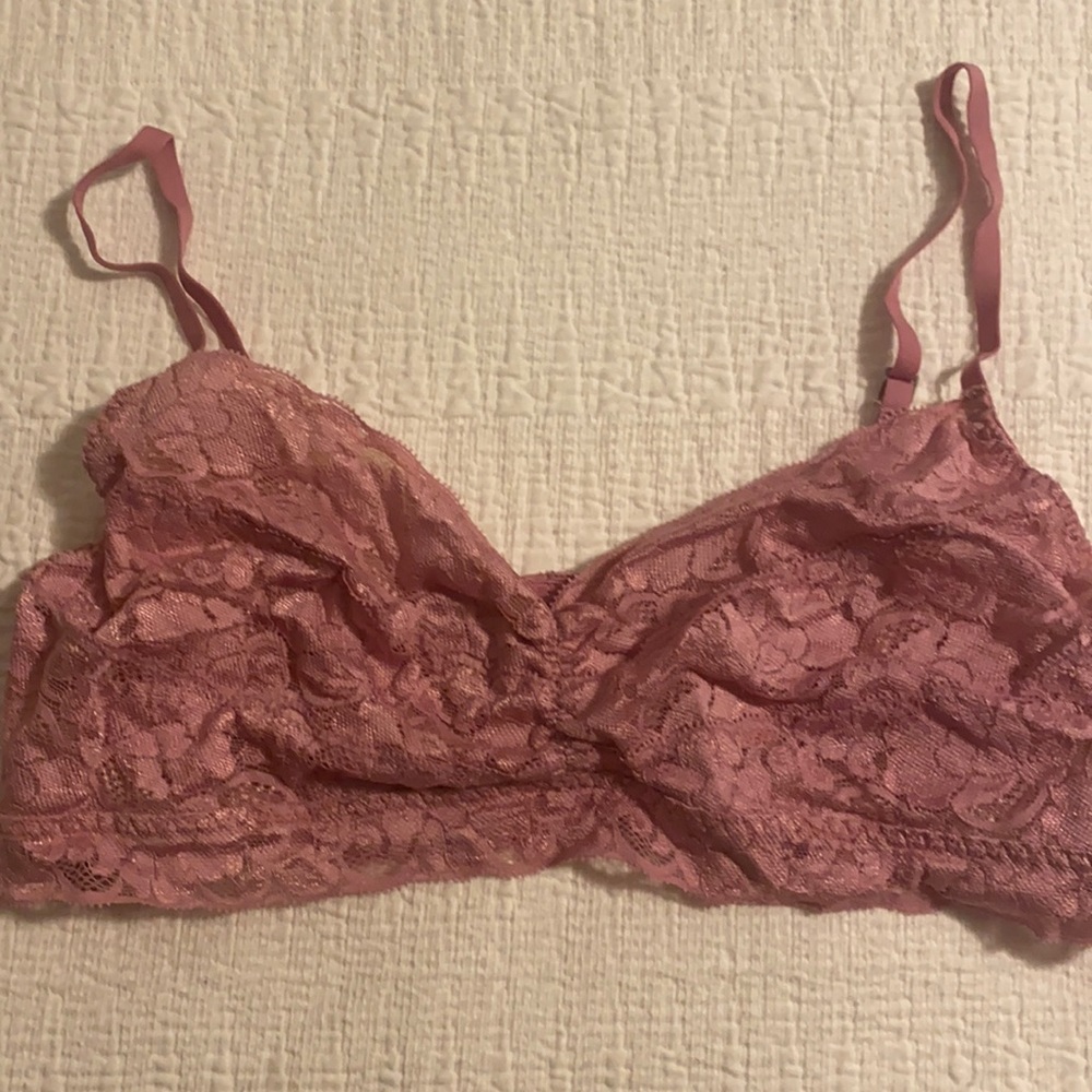 Pink lace bralette/ L